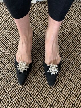 Haute Stubbs & Wootton Silk Kitten Heel Mules With Bow and Pearls (8)